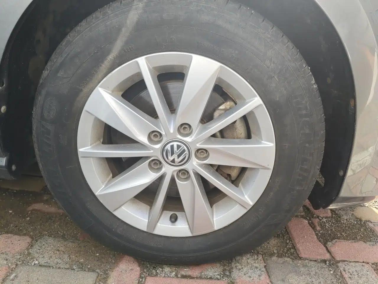 Volkswagen Golf 2014 1.6L Automatic Fashion Model — миниатюра 8