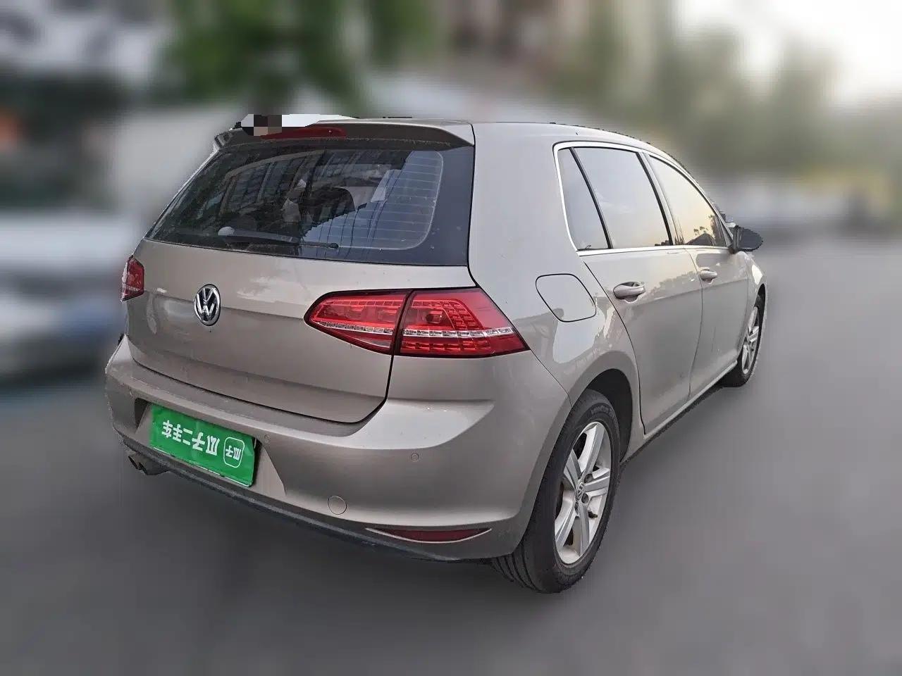 Volkswagen Golf 2015 1.4TSI Manual Comfort Model — миниатюра 6