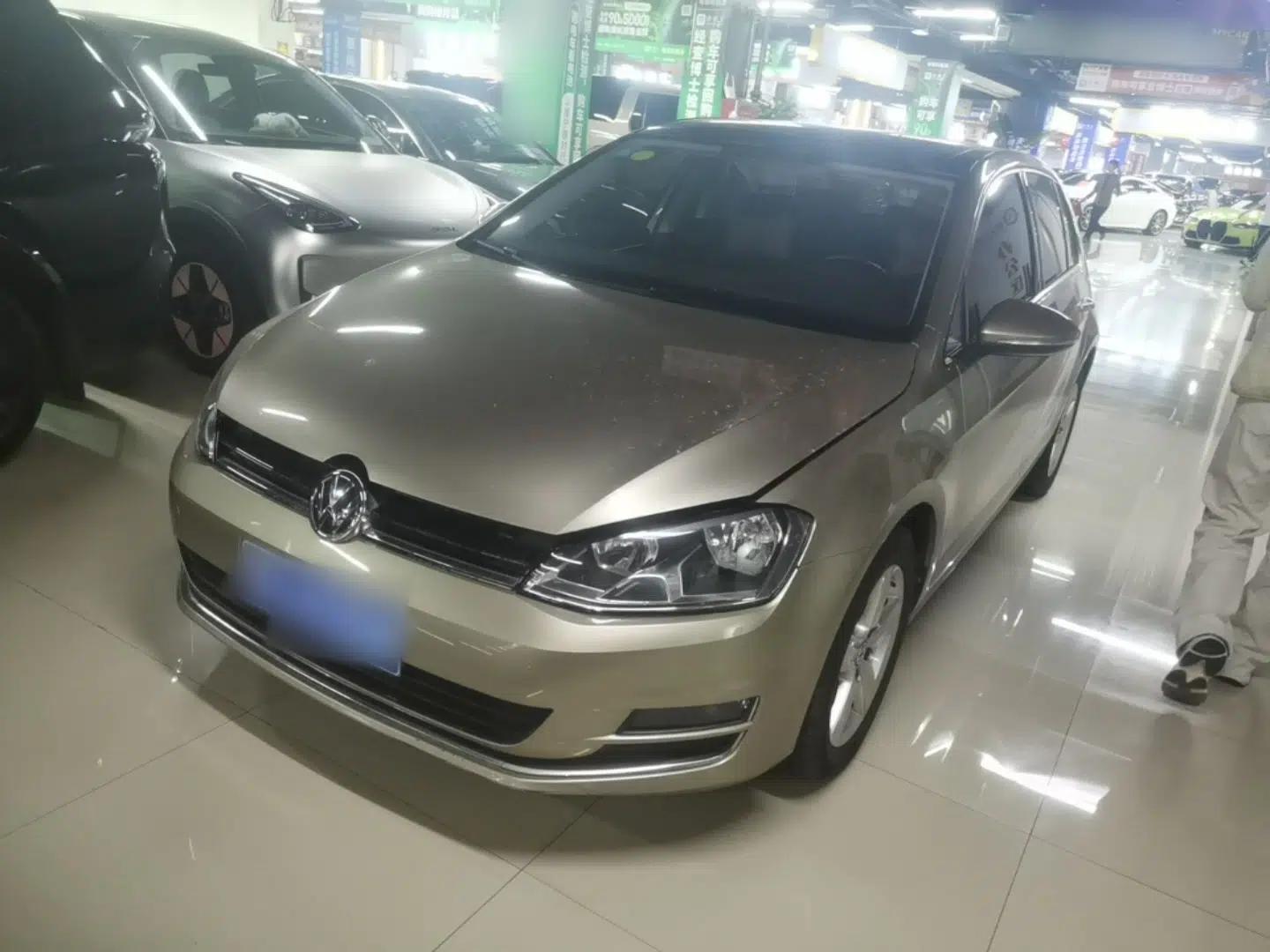 Volkswagen Golf 2015 1.4TSI Automatic Comfort Model — миниатюра 1