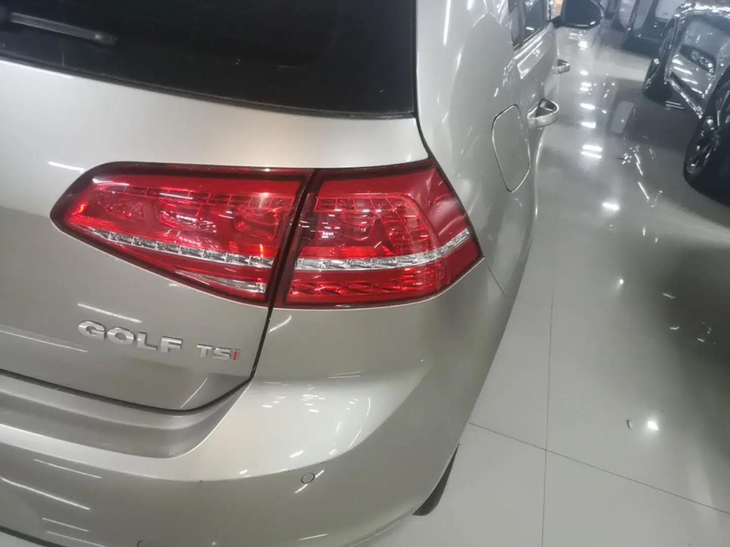 Volkswagen Golf 2015 1.4TSI Automatic Comfort Model — миниатюра 14