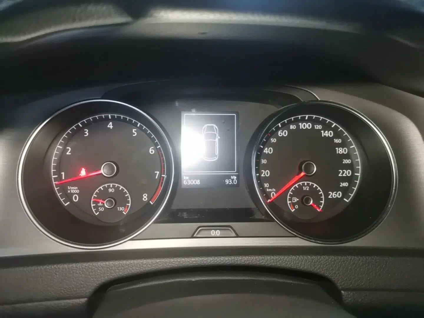 Volkswagen Golf 2015 1.4TSI Automatic Comfort Model — миниатюра 19