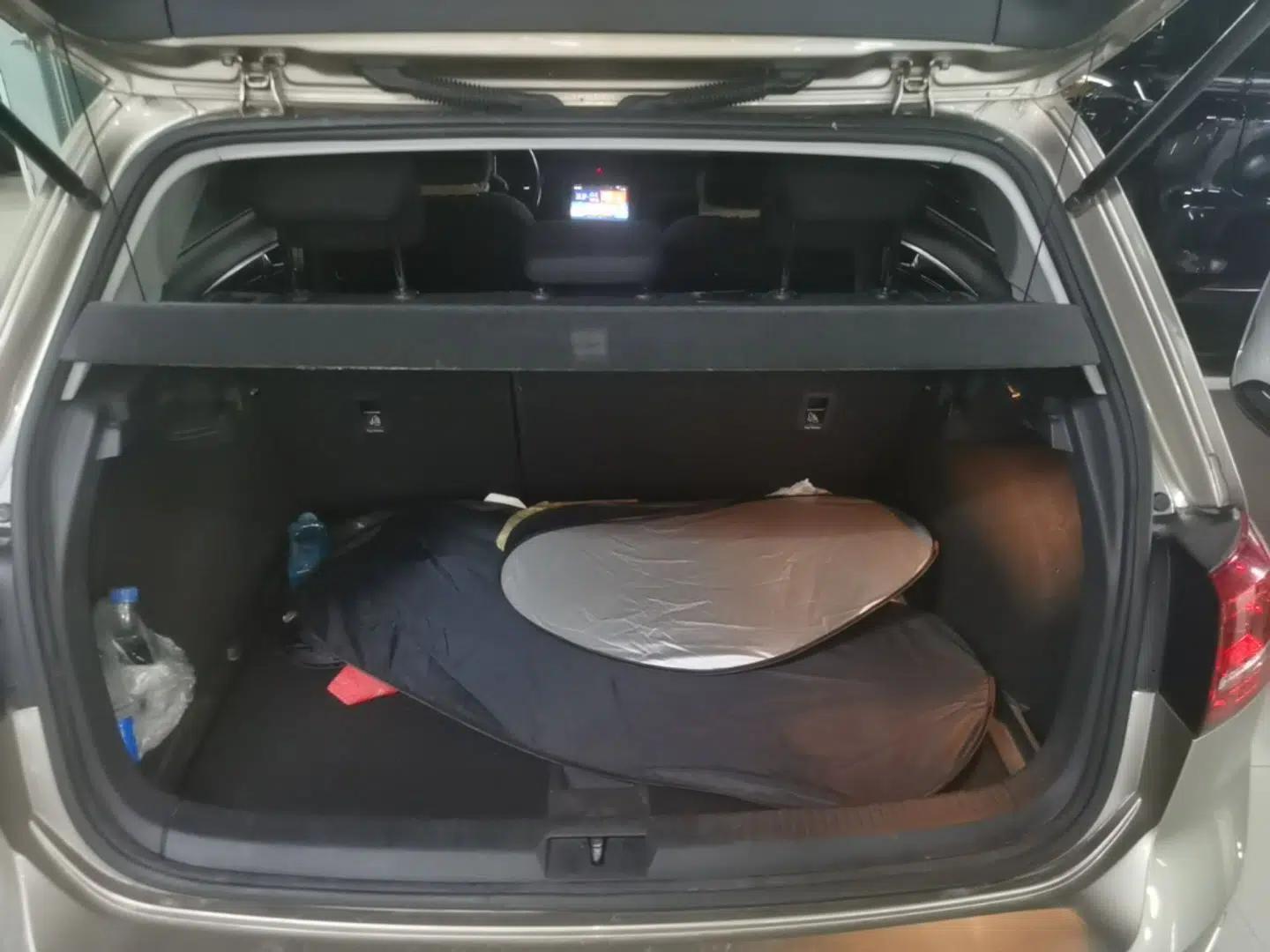 Volkswagen Golf 2015 1.4TSI Automatic Comfort Model — миниатюра 27
