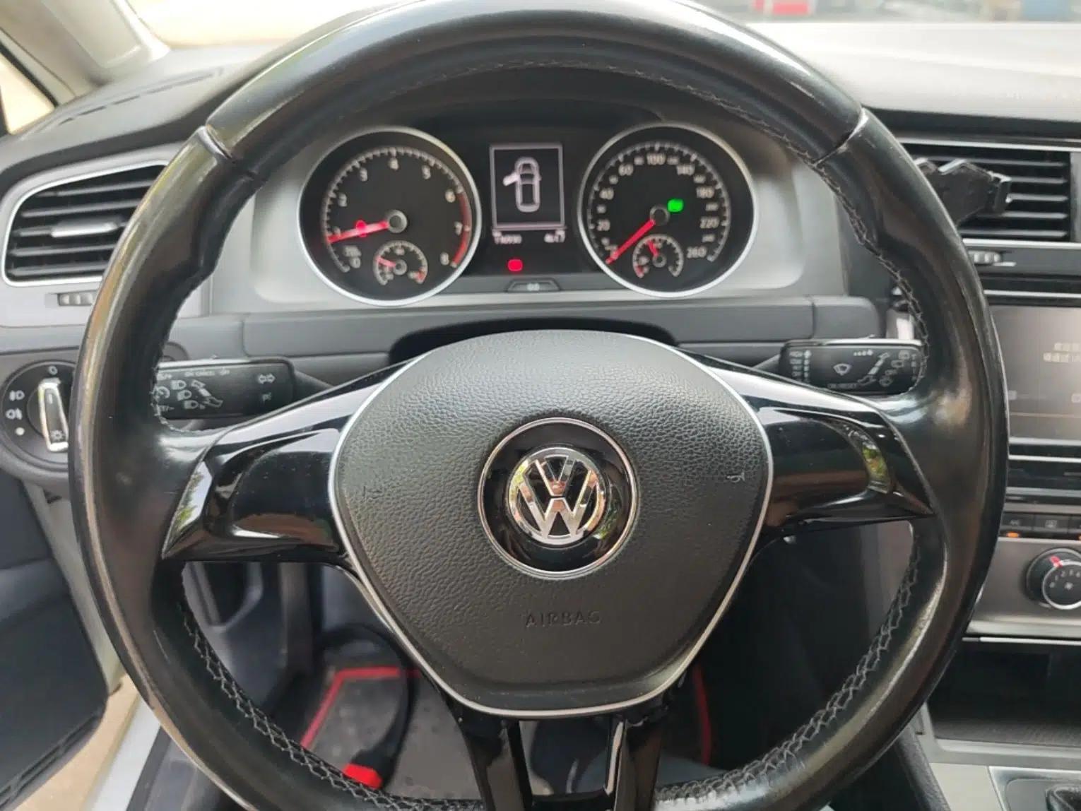 Volkswagen Golf 2014 1.4TSI Automatic Comfort Model — миниатюра 13