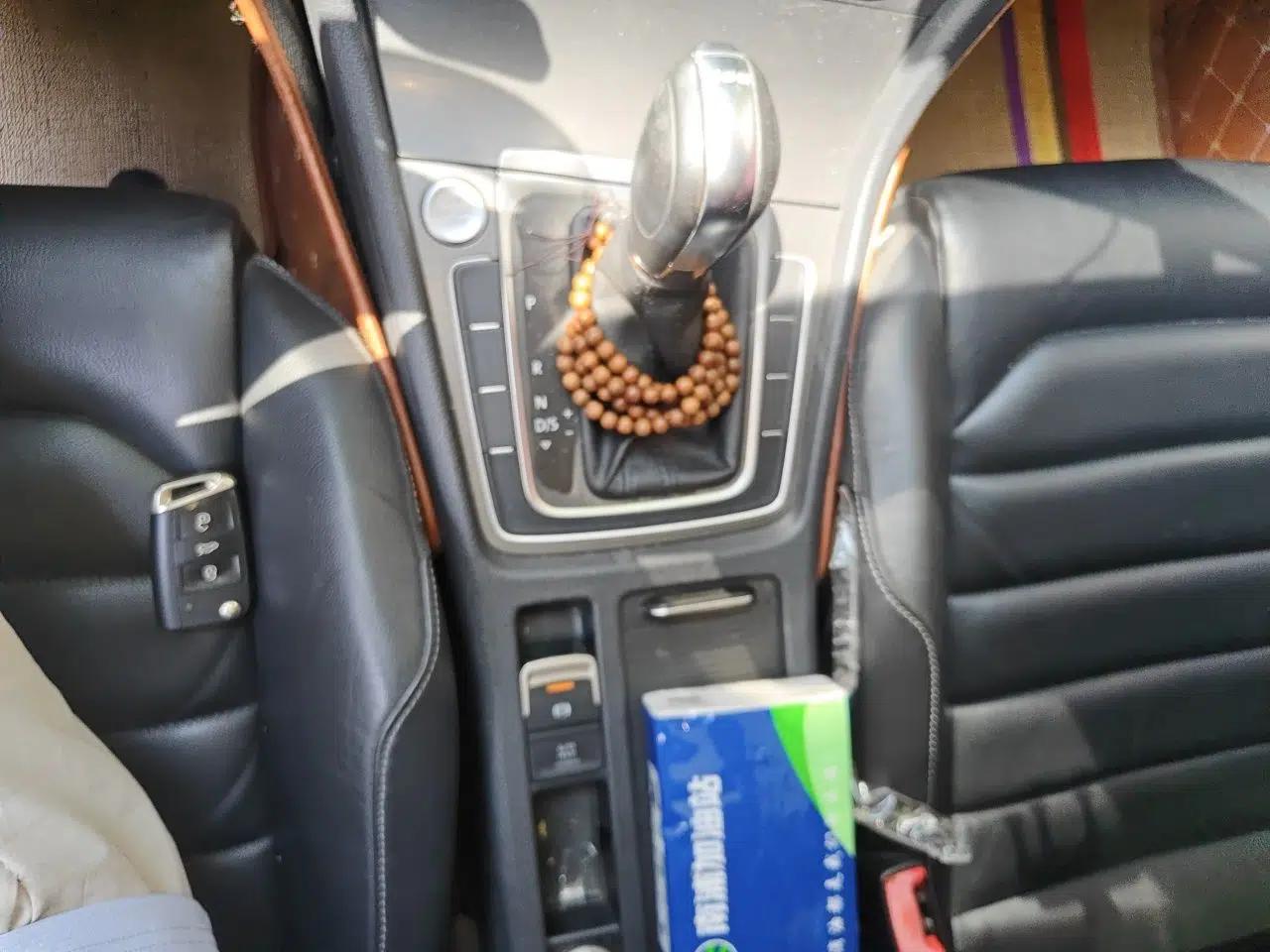 Volkswagen Golf 2016 230TSI Automatic Luxury Version — миниатюра 14