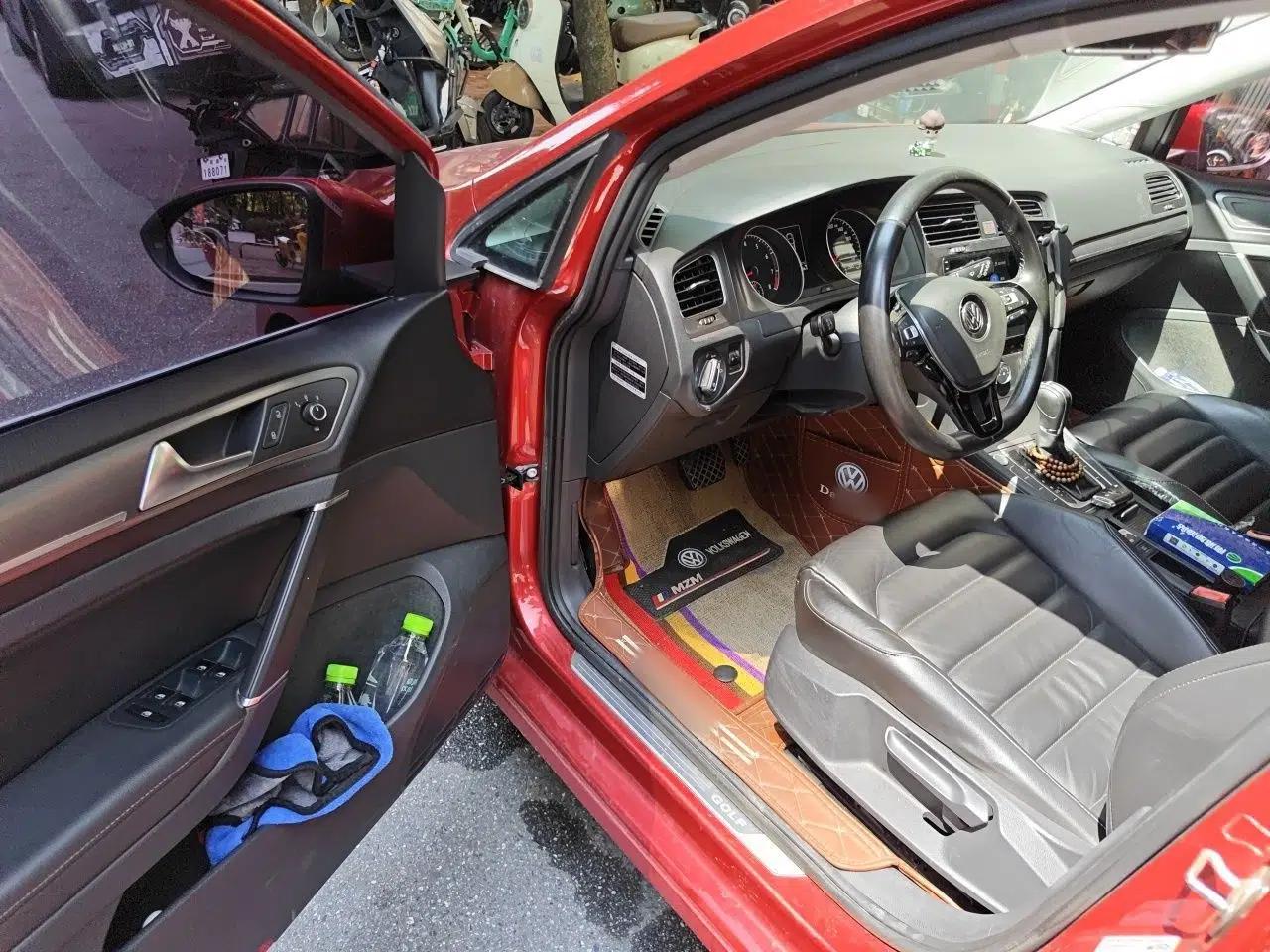 Volkswagen Golf 2016 230TSI Automatic Luxury Version — миниатюра 16