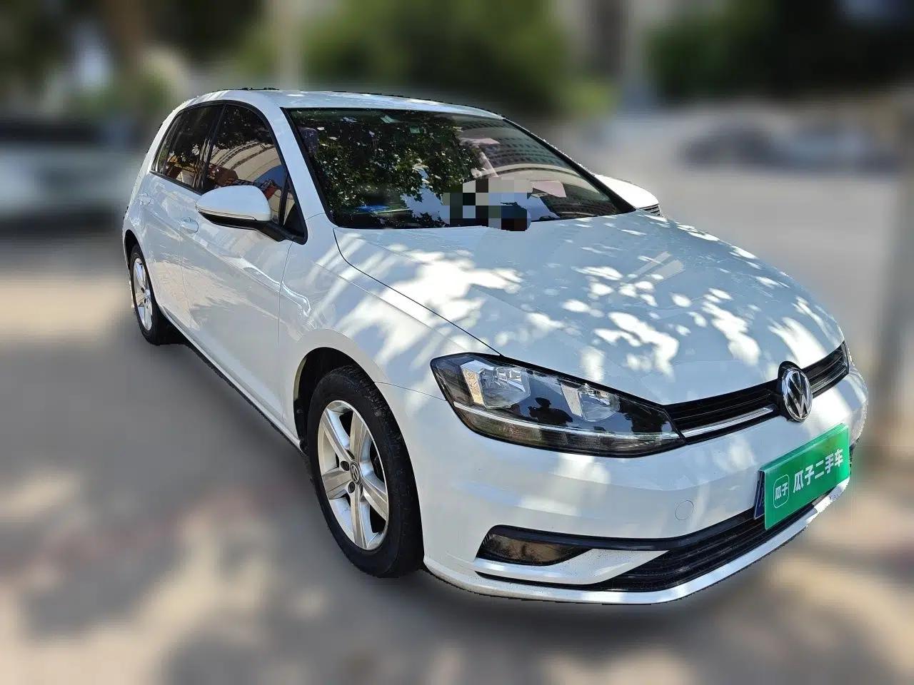 Volkswagen Golf 2018 1.6L Automatic Fashion Model — миниатюра 3