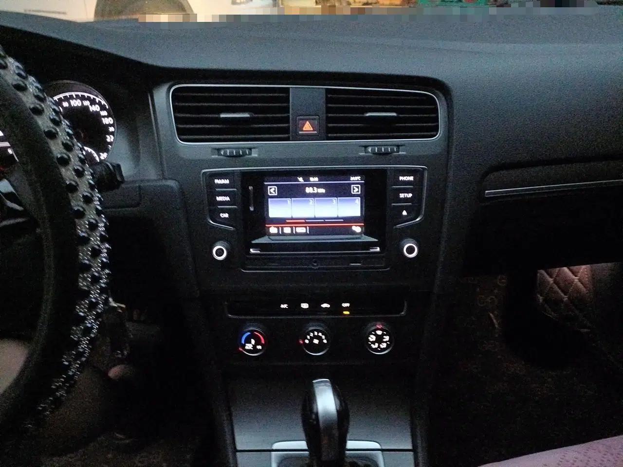Volkswagen Golf 2016 230TSI Automatic Comfort Version — миниатюра 13