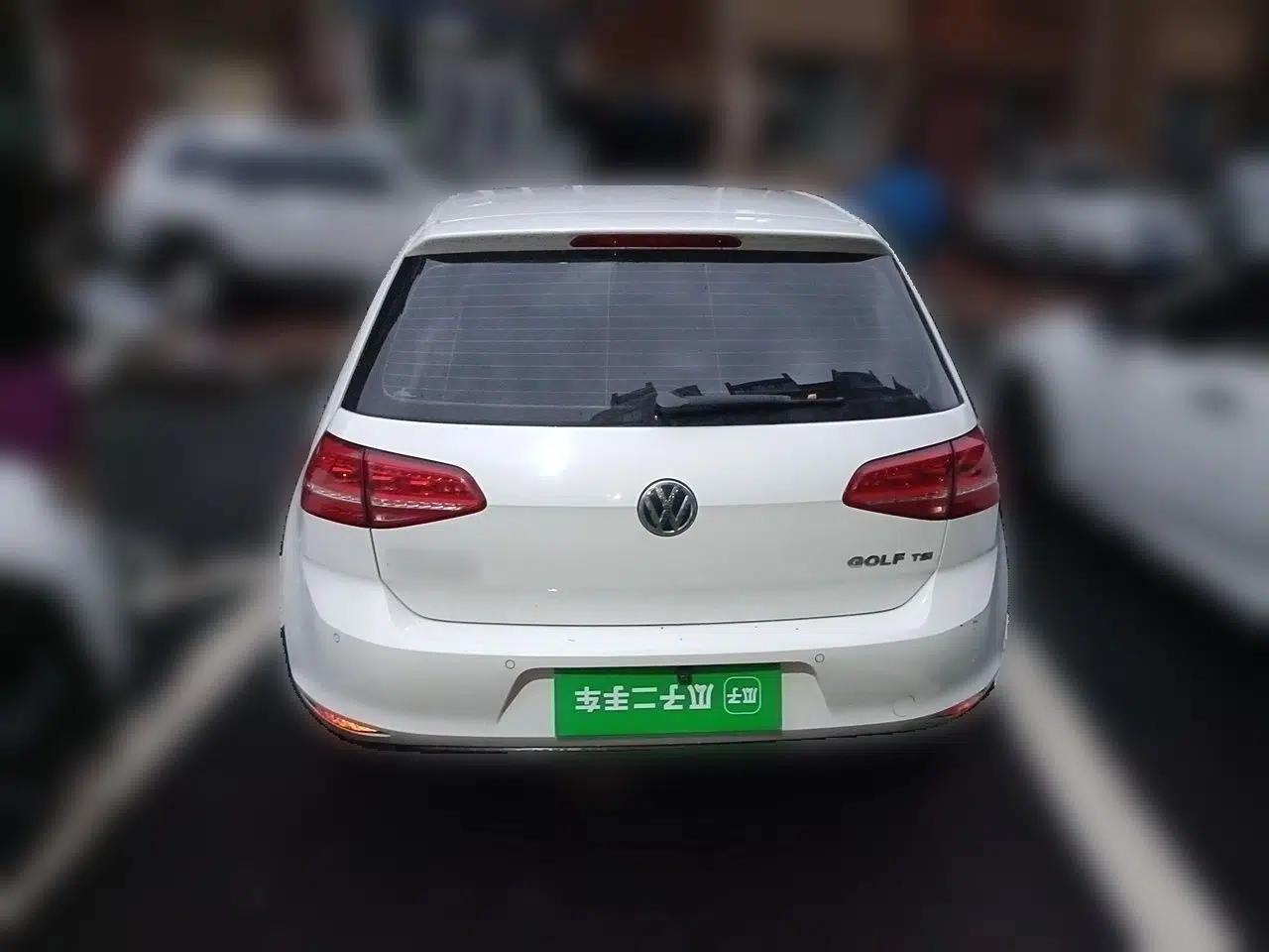 Volkswagen Golf 2016 230TSI Automatic Comfort Version — миниатюра 5
