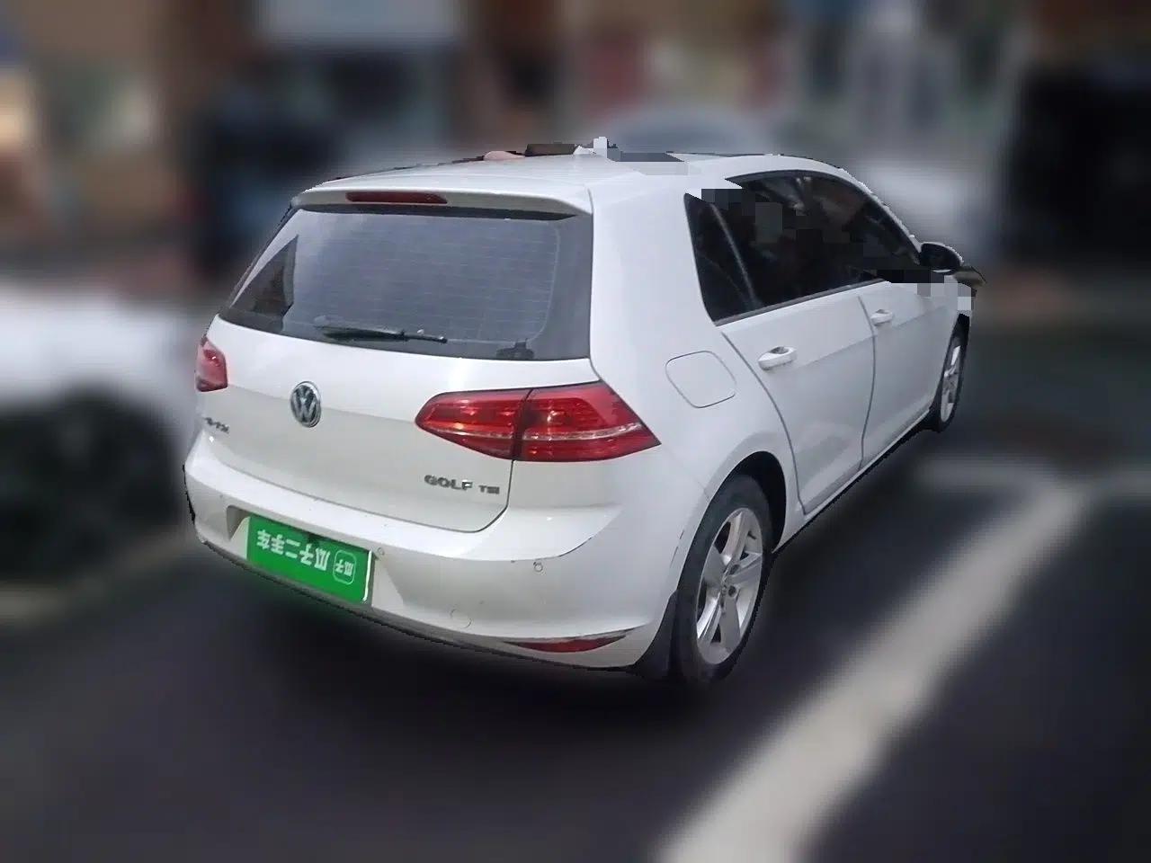 Volkswagen Golf 2016 230TSI Automatic Comfort Version — миниатюра 6