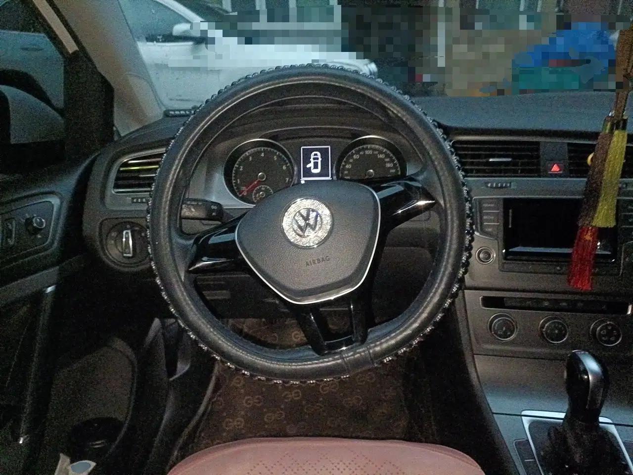 Volkswagen Golf 2016 230TSI Automatic Comfort Version — миниатюра 10