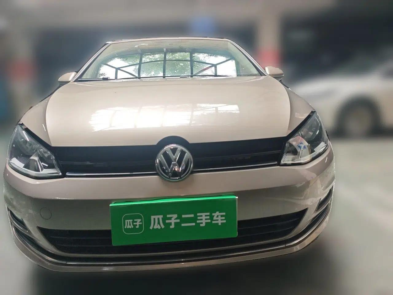Volkswagen Golf 2015 1.6L Automatic Fashion Model — миниатюра 2