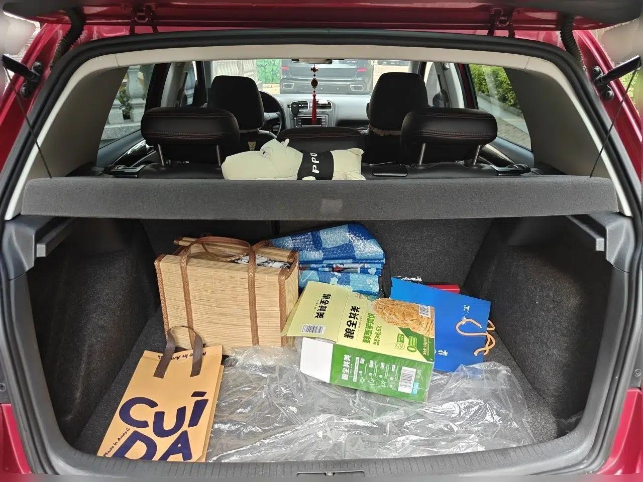 Volkswagen Golf 2012 1.6L Automatic Comfort Model — миниатюра 19