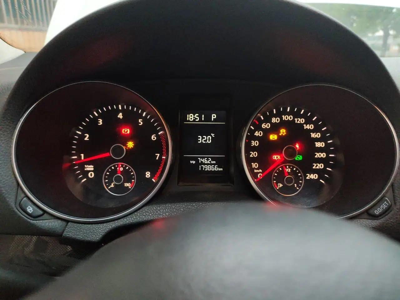 Volkswagen Golf 2011 1.4 TSI Automatic Comfort Model — миниатюра 11