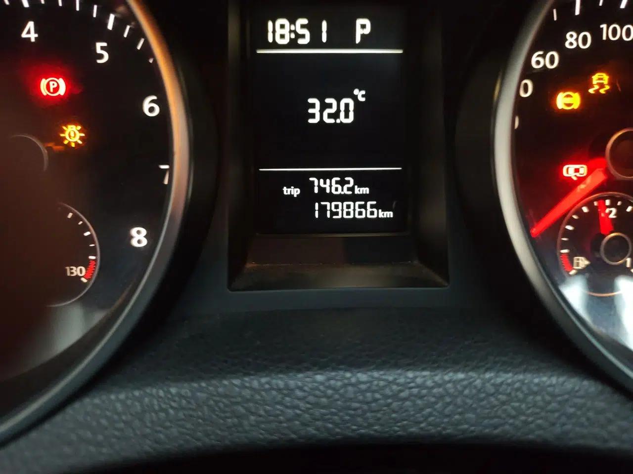 Volkswagen Golf 2011 1.4 TSI Automatic Comfort Model — миниатюра 12