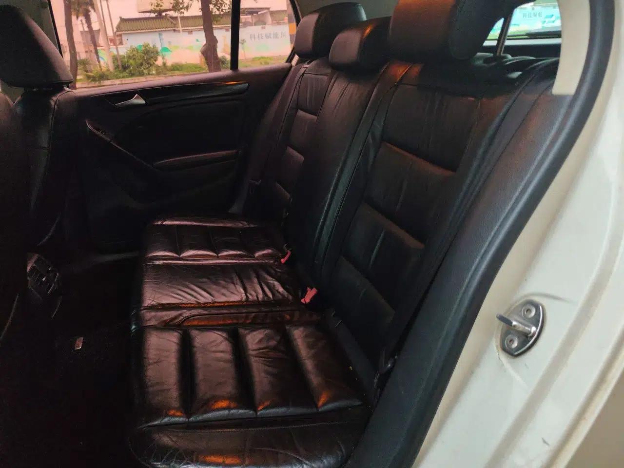 Volkswagen Golf 2011 1.4 TSI Automatic Comfort Model — миниатюра 17