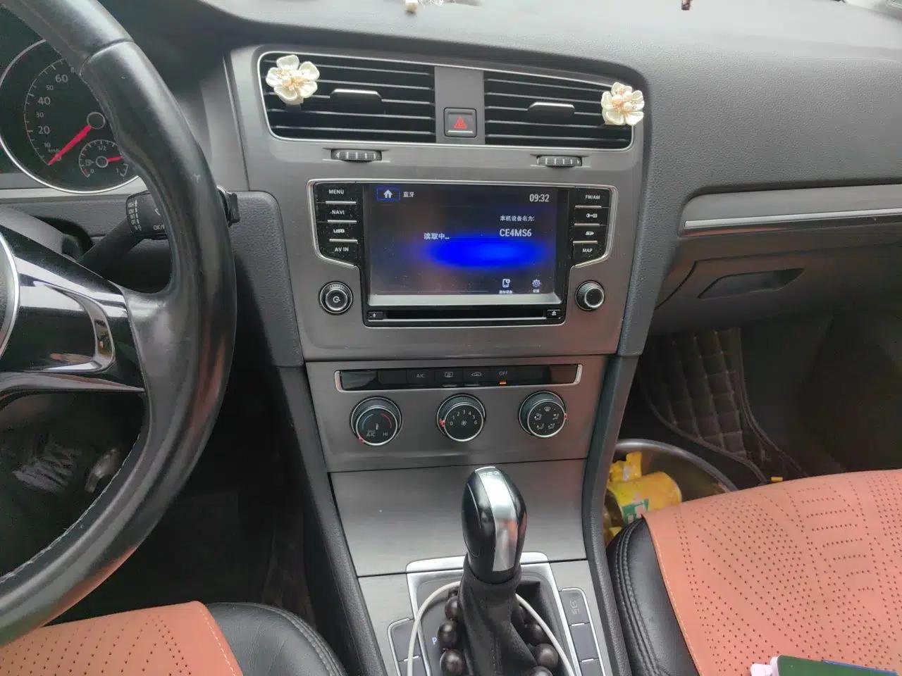 Volkswagen Golf 2015 1.4TSI Automatic Comfort Model — миниатюра 13