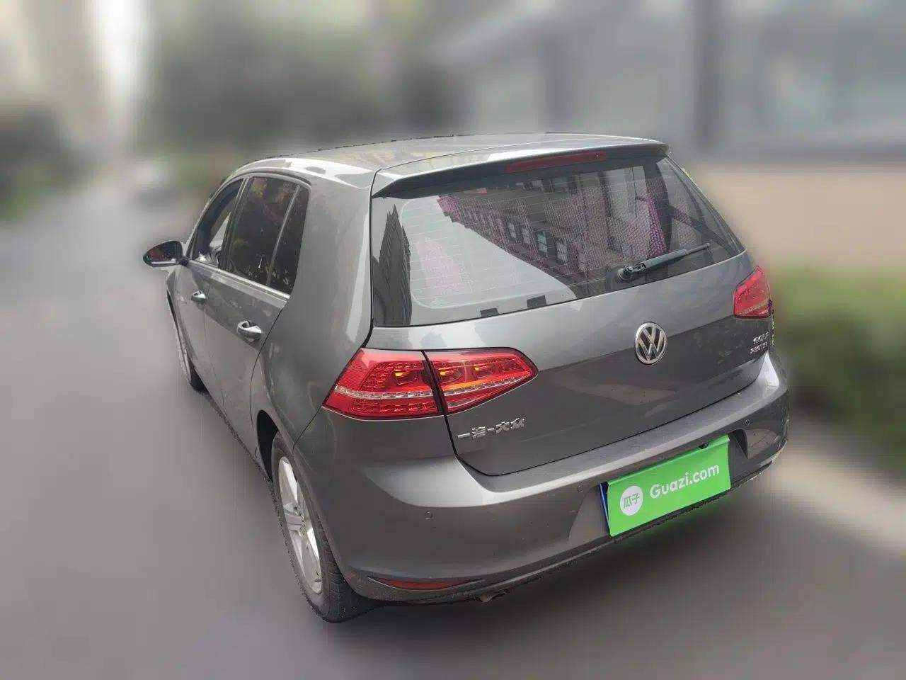 Volkswagen Golf 2015 1.4TSI Automatic Comfort Model — миниатюра 4