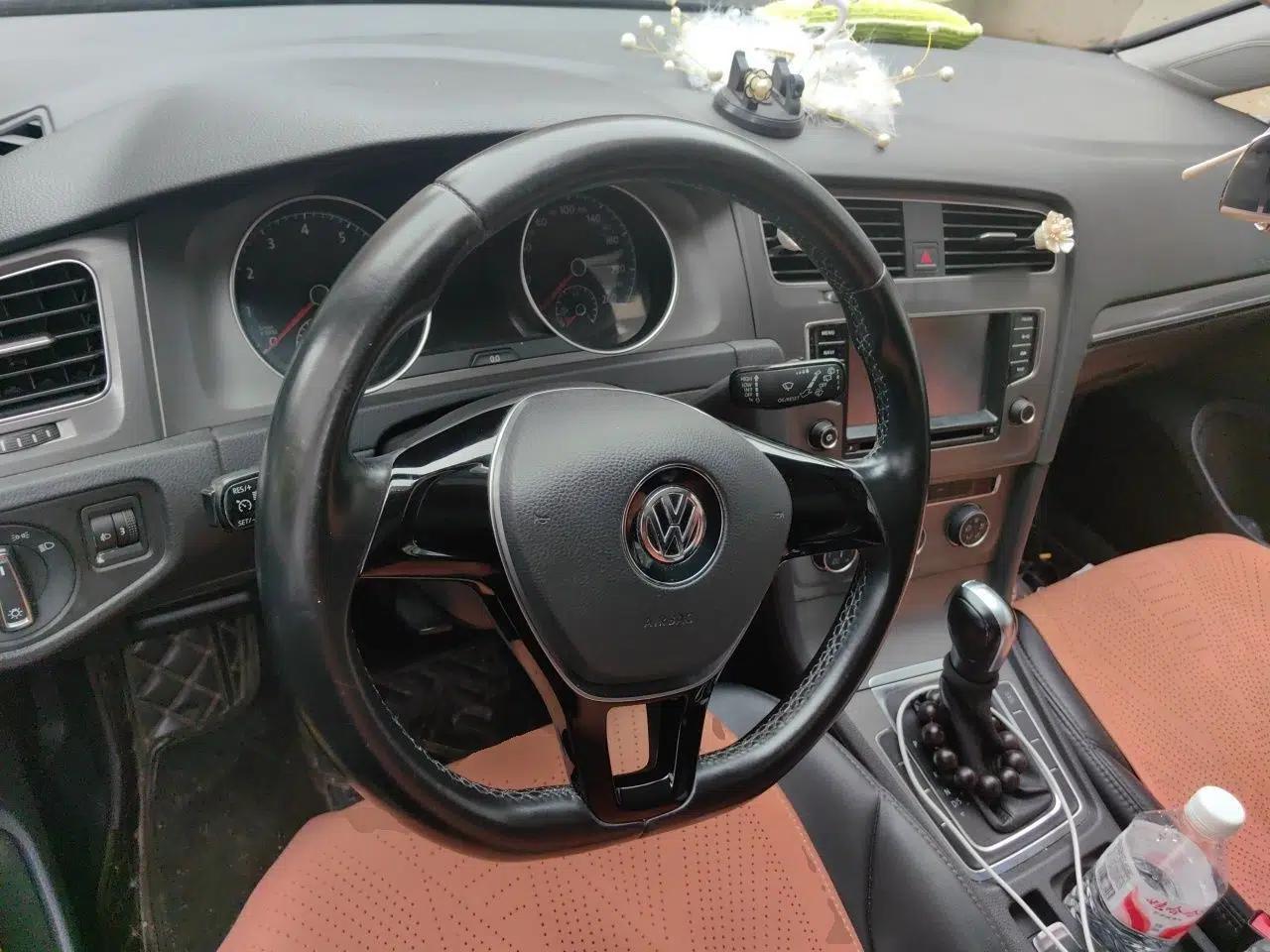 Volkswagen Golf 2015 1.4TSI Automatic Comfort Model — миниатюра 10
