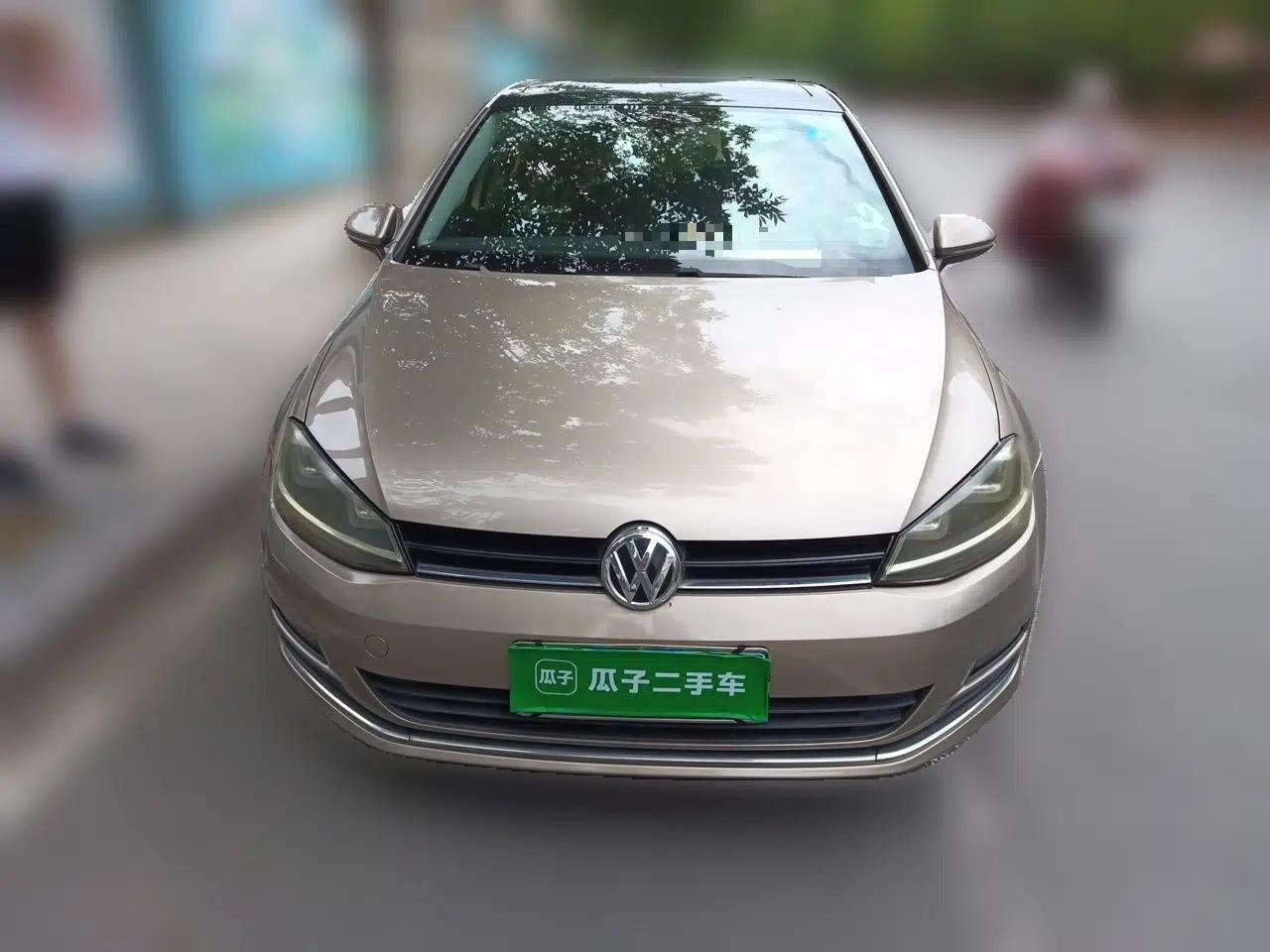 Volkswagen Golf 2014 1.4TSI Automatic Luxury Model — миниатюра 2