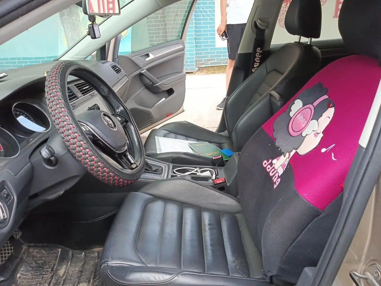 Volkswagen Golf 2014 1.4TSI Automatic Luxury Model — миниатюра 15