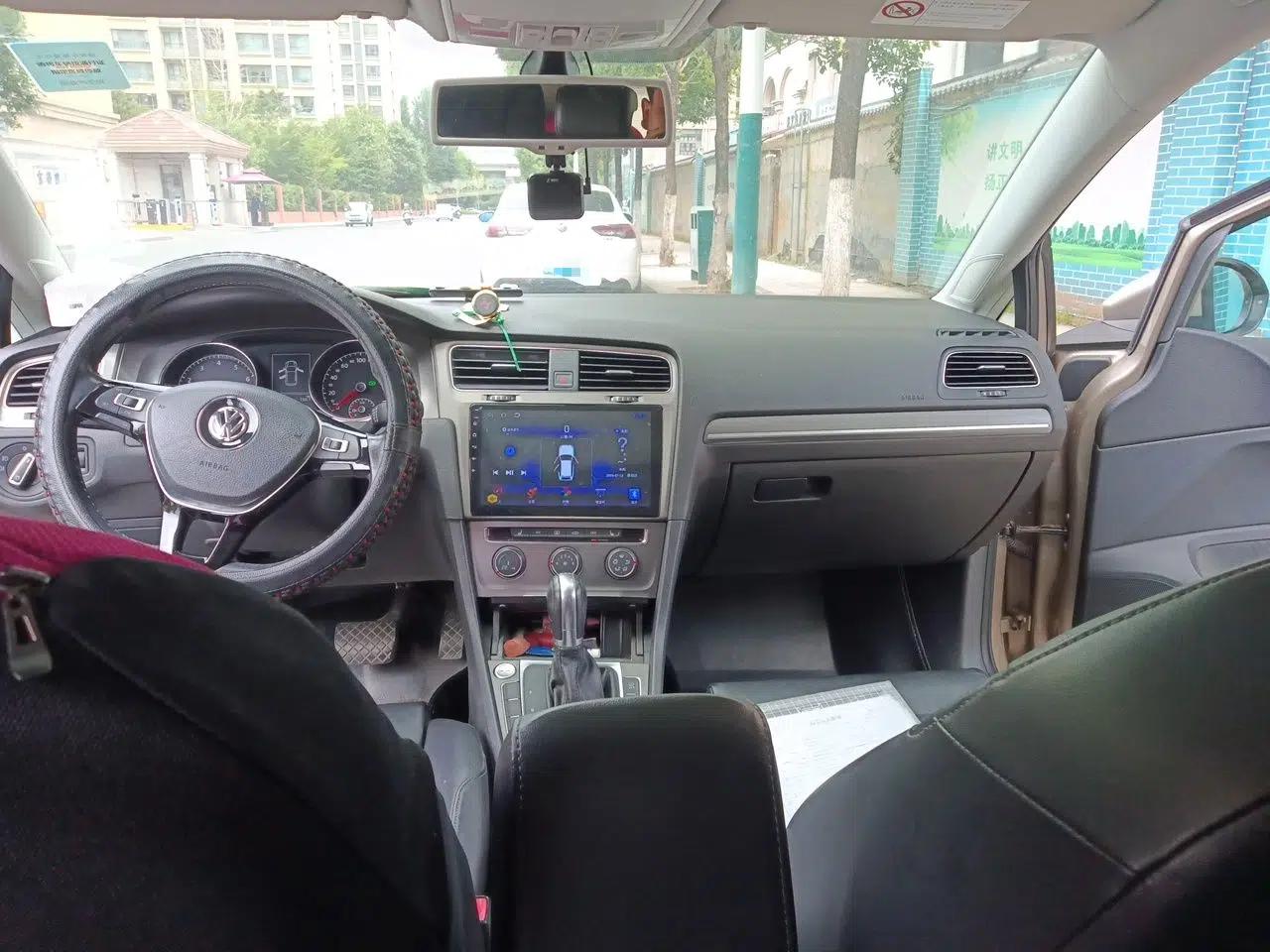 Volkswagen Golf 2014 1.4TSI Automatic Luxury Model — миниатюра 18