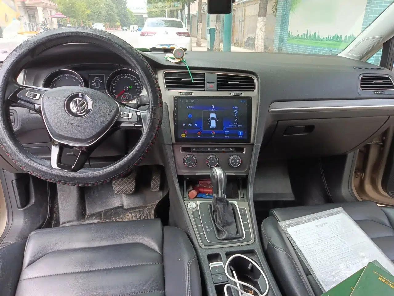 Volkswagen Golf 2014 1.4TSI Automatic Luxury Model — миниатюра 9
