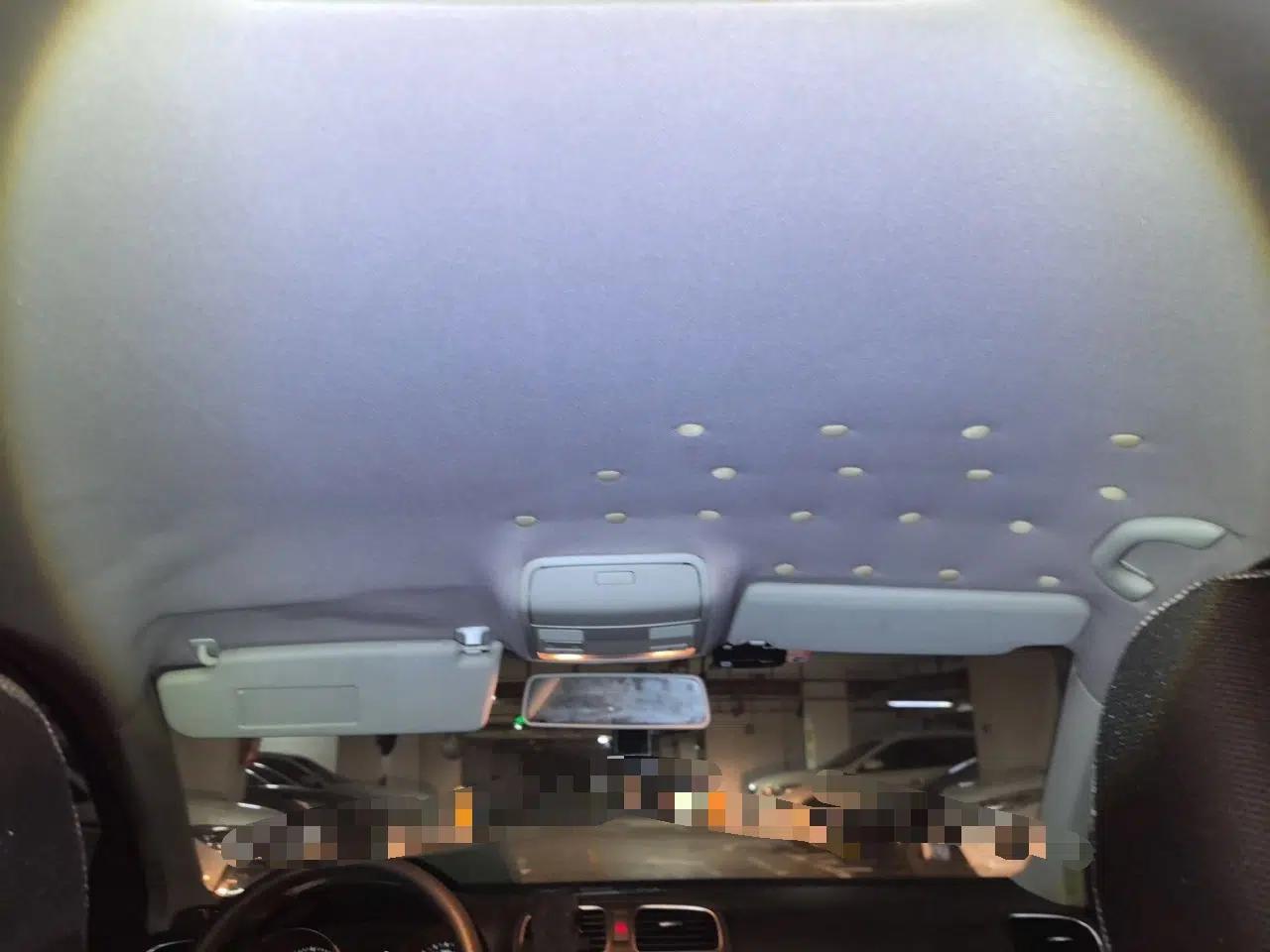 Volkswagen Golf 2011 1.6L Automatic Fashion Edition — миниатюра 18