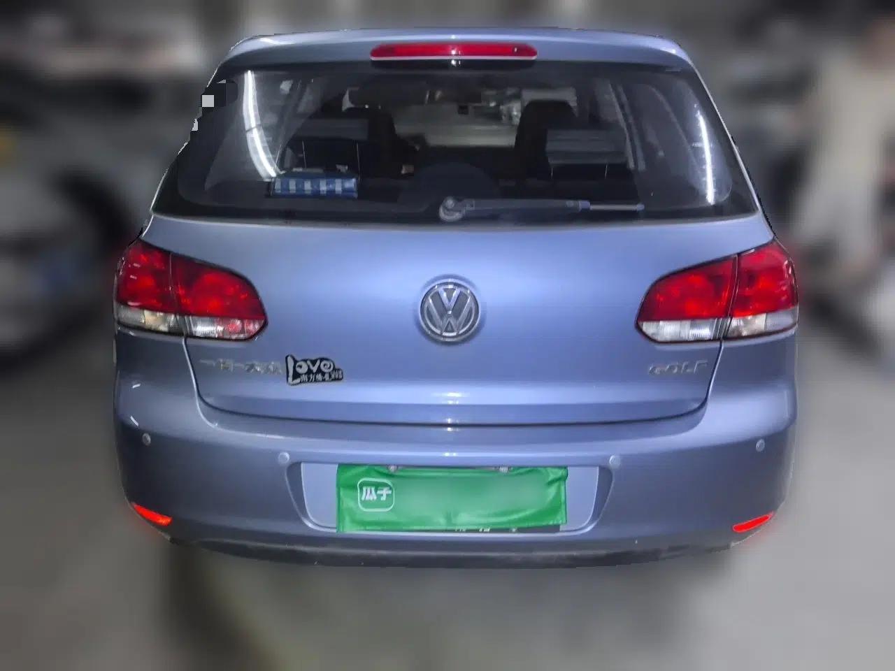 Volkswagen Golf 2011 1.6L Automatic Fashion Edition — миниатюра 5