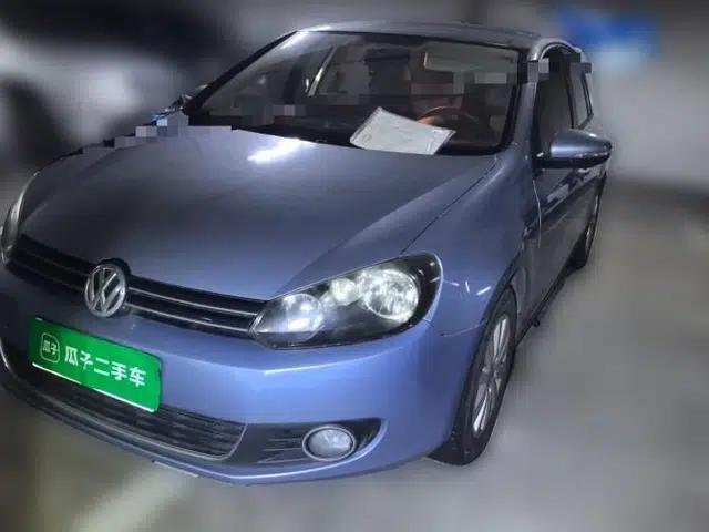 Volkswagen Golf 2011 1.6L Automatic Fashion Edition