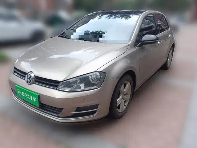 Volkswagen Golf 2017 1.6L Automatic Comfort Million-Vehicle Anniversary Edition