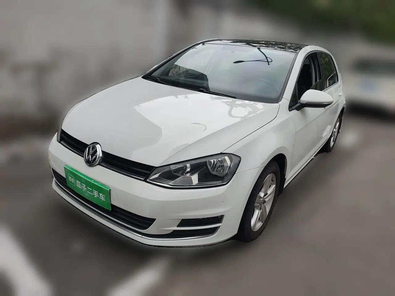 Volkswagen Golf 2016 230TSI Manual Comfort Version — миниатюра 1