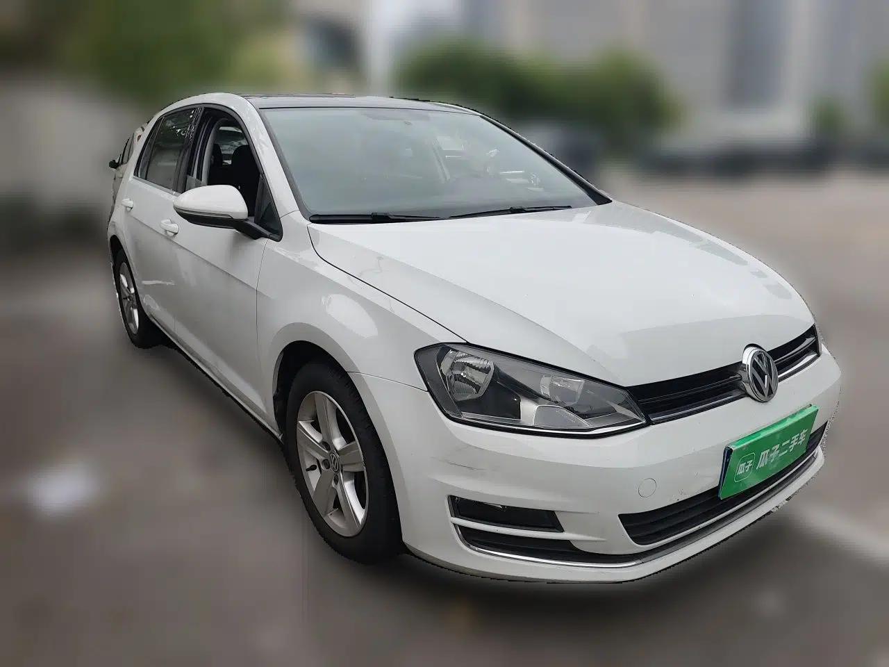 Volkswagen Golf 2016 230TSI Manual Comfort Version — миниатюра 3