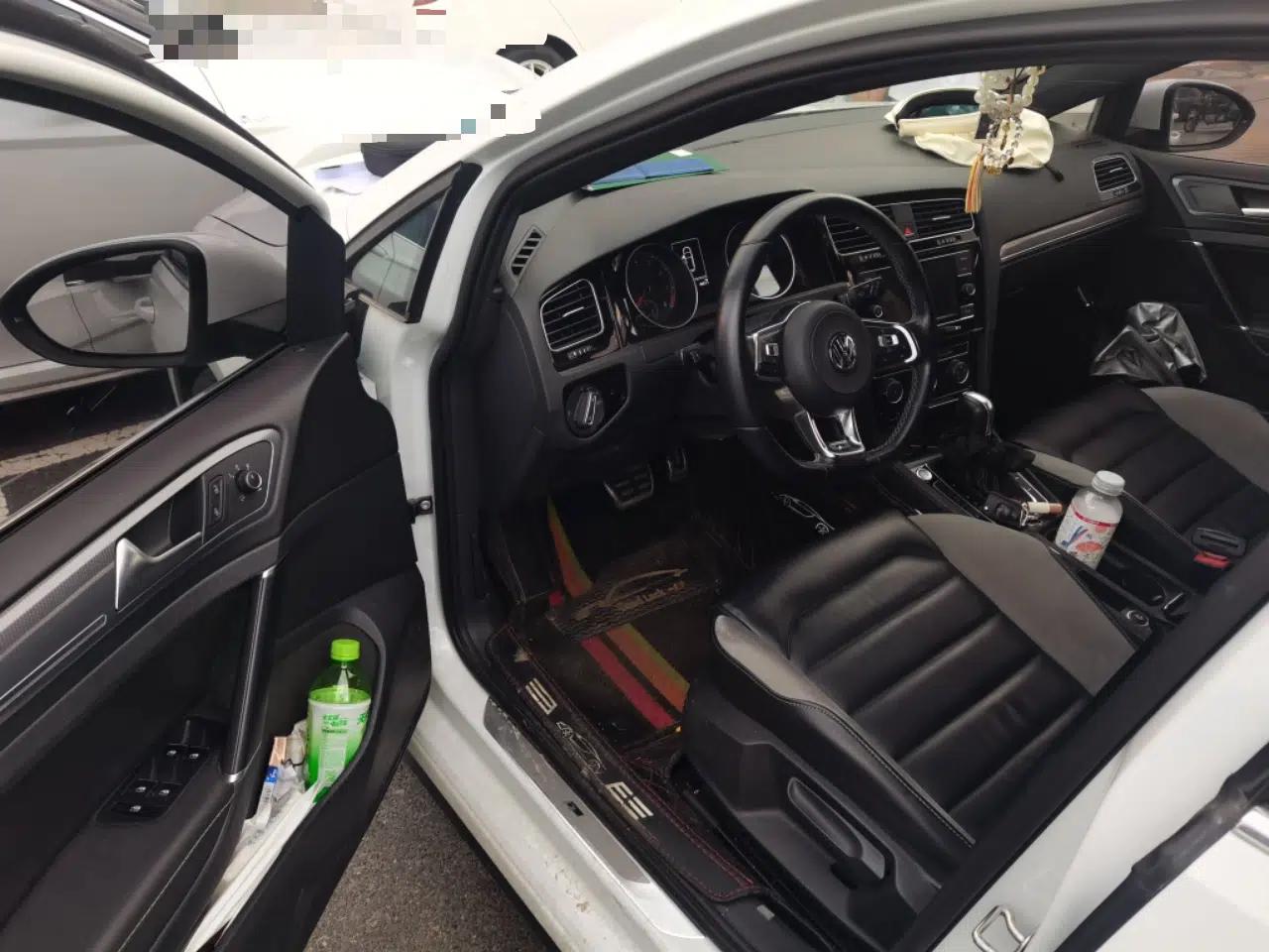 Volkswagen Golf 2018 280TSI Automatic R-Line Model — миниатюра 16