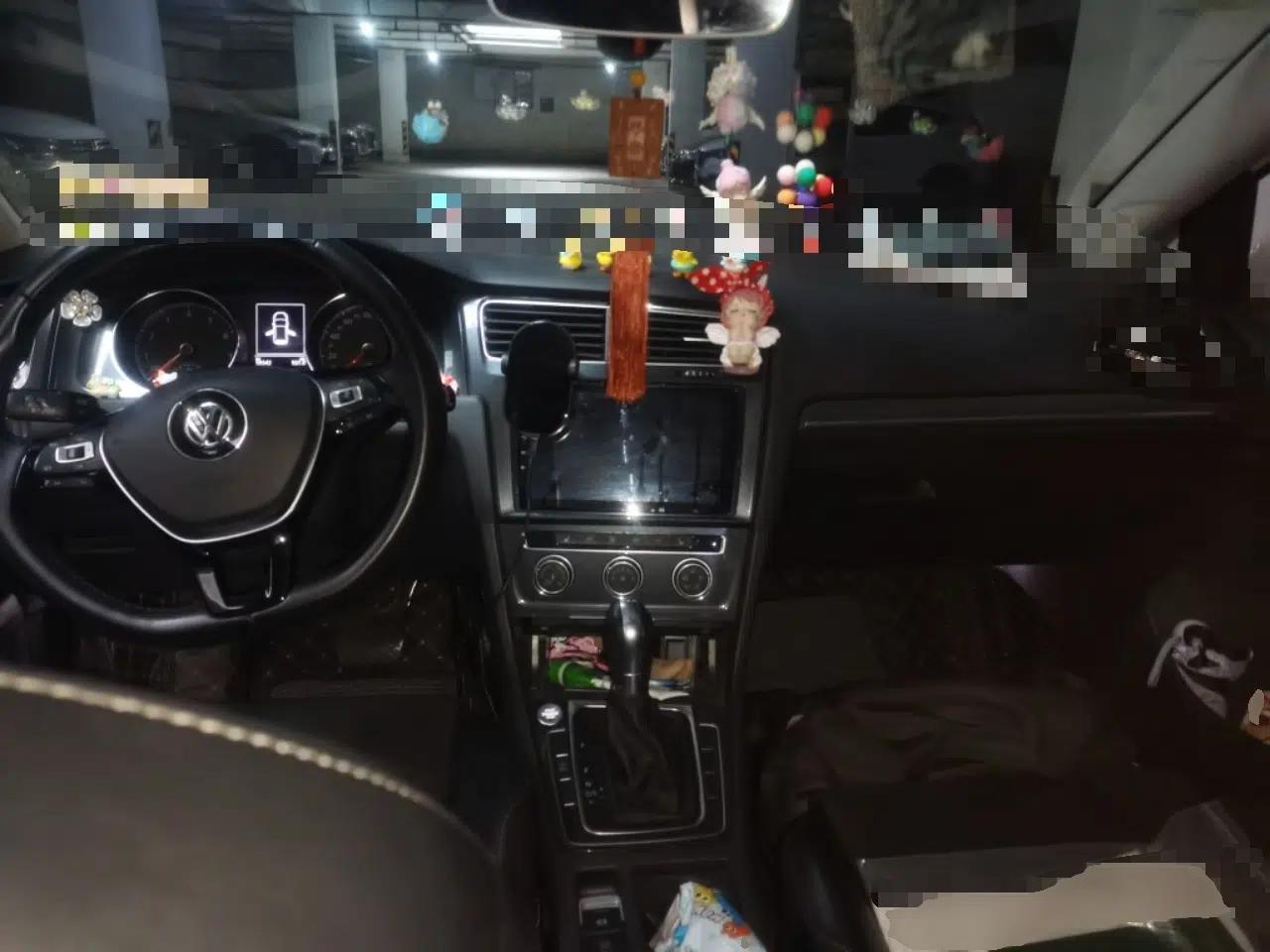 Volkswagen Golf 2018 230TSI Automatic Luxury Version — миниатюра 9
