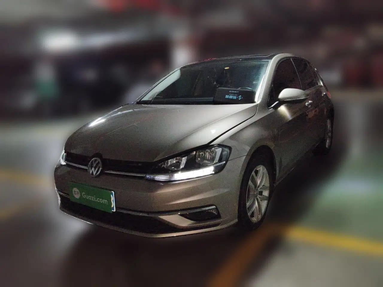Volkswagen Golf 2019 280TSI DSG Comfort Version China VI Standard — миниатюра 1