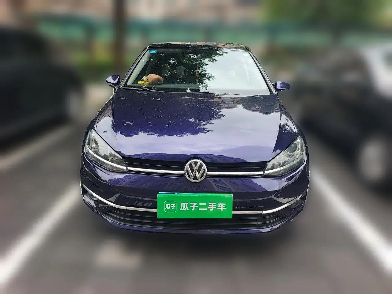 Volkswagen Golf 2018 230TSI Automatic Luxury Version — миниатюра 2