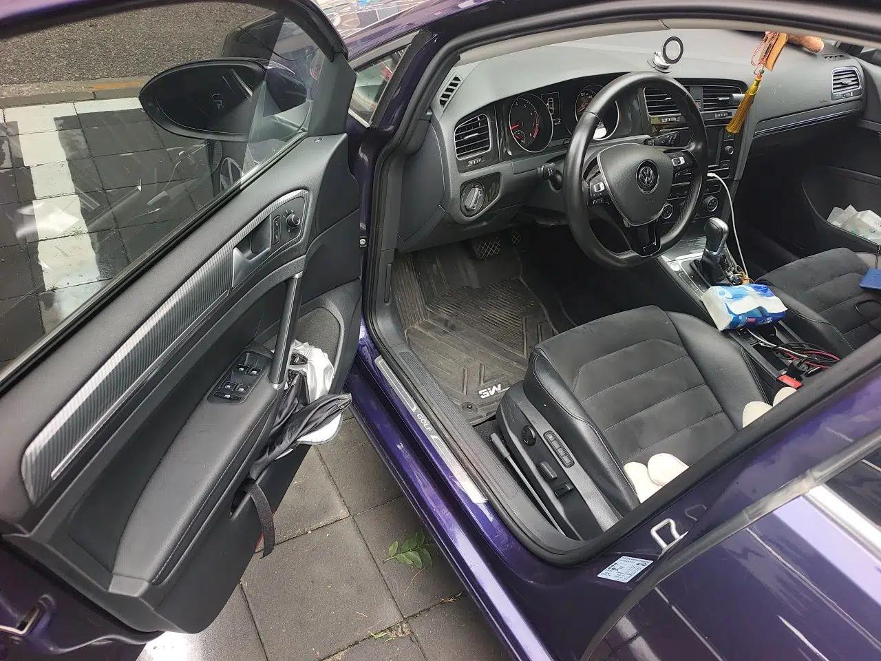 Volkswagen Golf 2018 230TSI Automatic Luxury Version — миниатюра 16