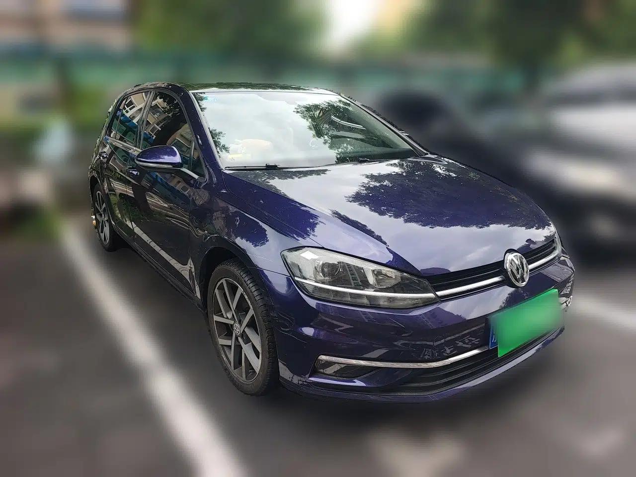 Volkswagen Golf 2018 230TSI Automatic Luxury Version — миниатюра 3
