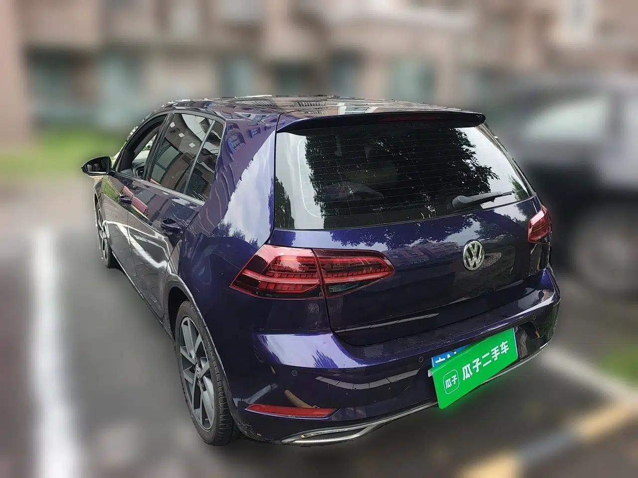 Volkswagen Golf 2018 230TSI Automatic Luxury Version — миниатюра 4