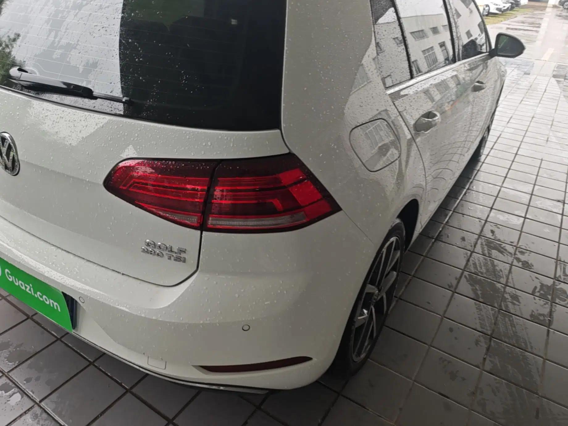 Volkswagen Golf 2020 280TSI DSG Comfort Version — миниатюра 9