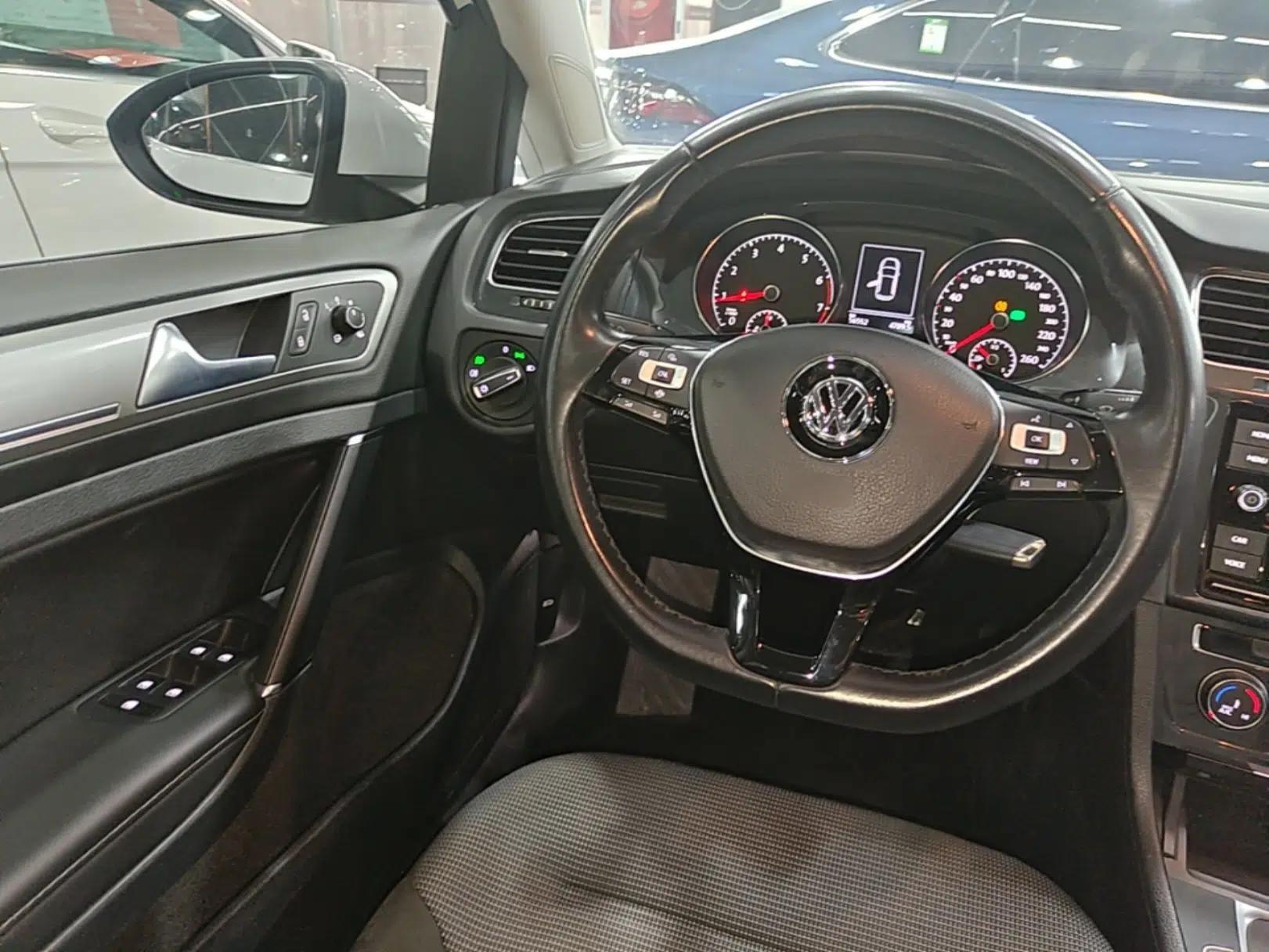 Volkswagen Golf 2019 280TSI DSG Comfort Version China VI Standard — миниатюра 13