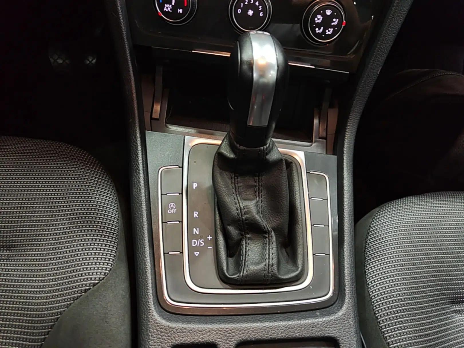 Volkswagen Golf 2019 280TSI DSG Comfort Version China VI Standard — миниатюра 16