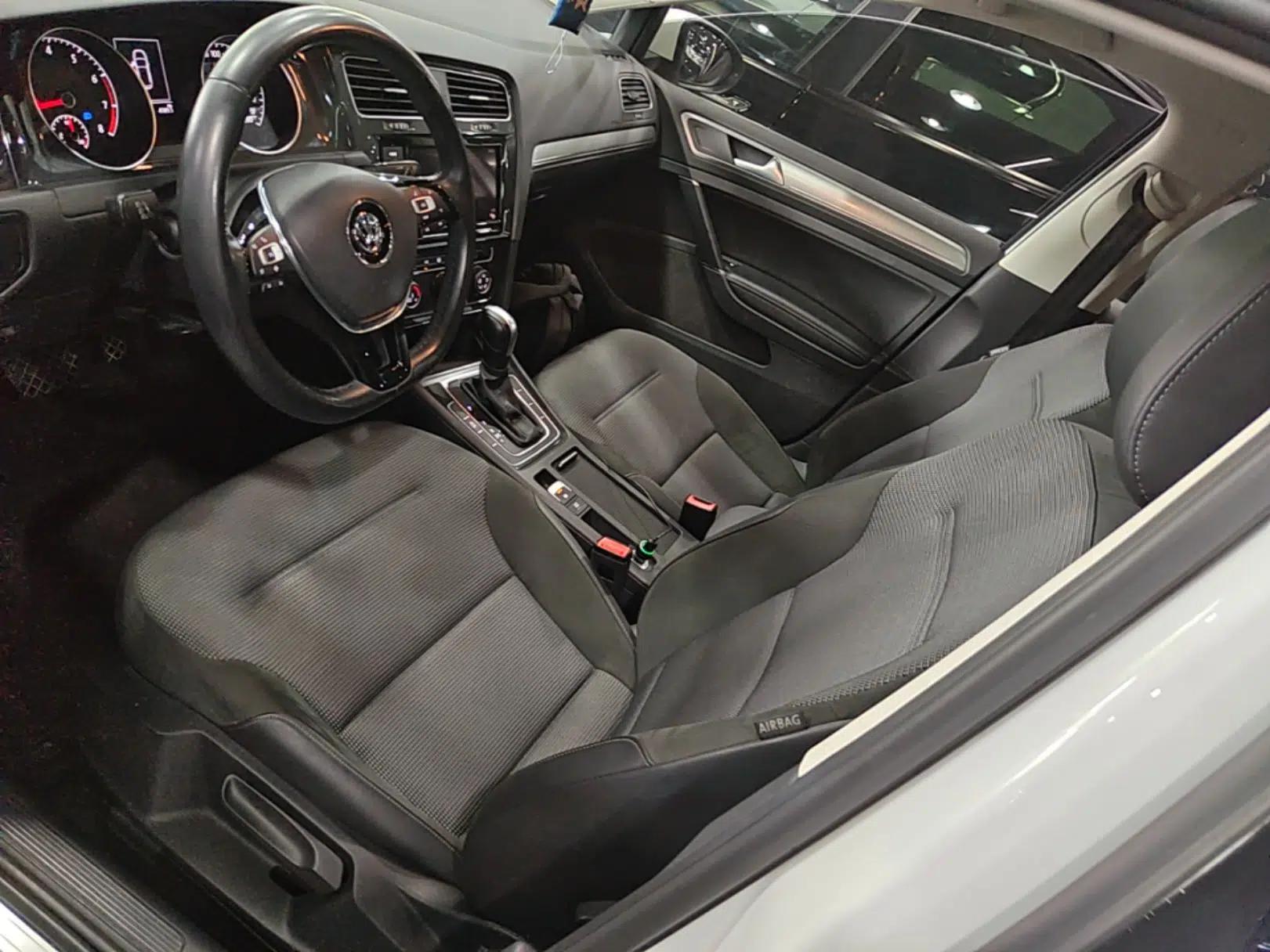 Volkswagen Golf 2019 280TSI DSG Comfort Version China VI Standard — миниатюра 17