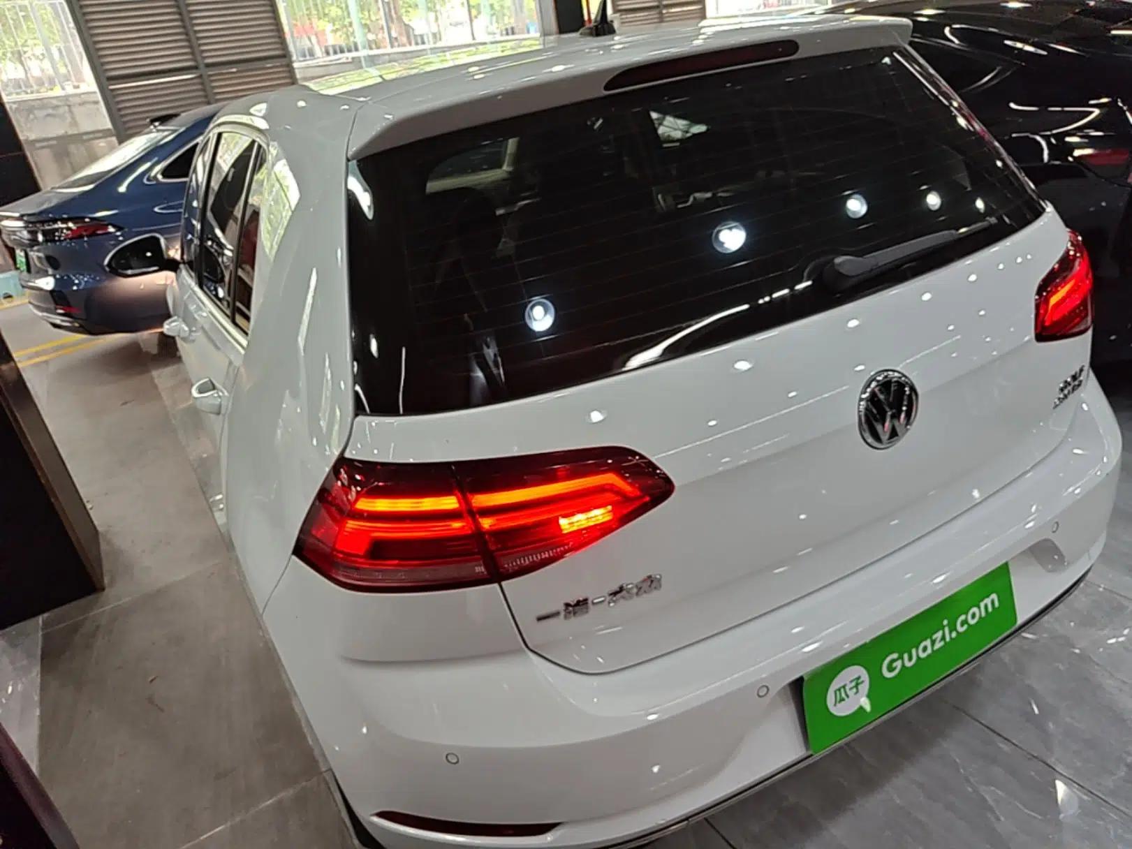 Volkswagen Golf 2019 280TSI DSG Comfort Version China VI Standard — миниатюра 4