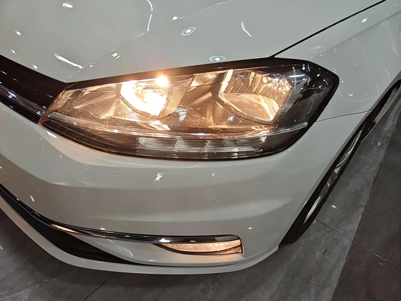 Volkswagen Golf 2019 280TSI DSG Comfort Version China VI Standard — миниатюра 8