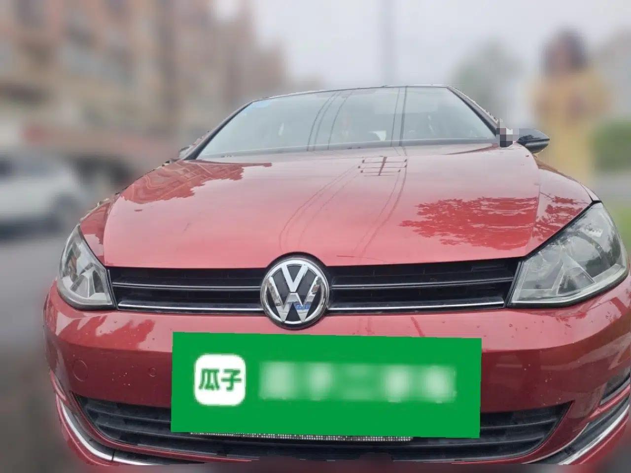 Volkswagen Golf 2017 1.6L Automatic Comfort Million-Vehicle Anniversary Edition — миниатюра 2