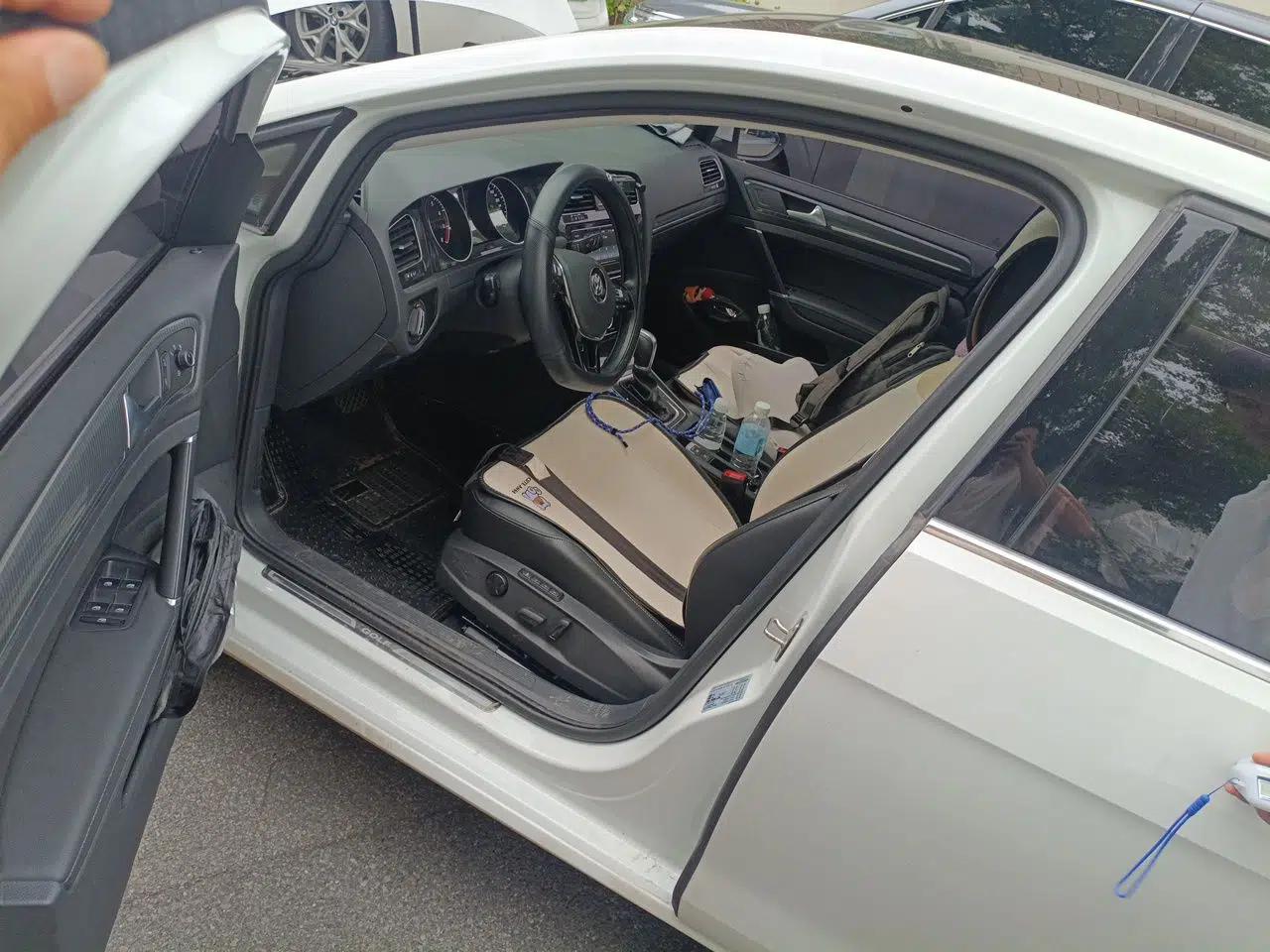 Volkswagen Golf 2018 230TSI Automatic Luxury Version — миниатюра 16