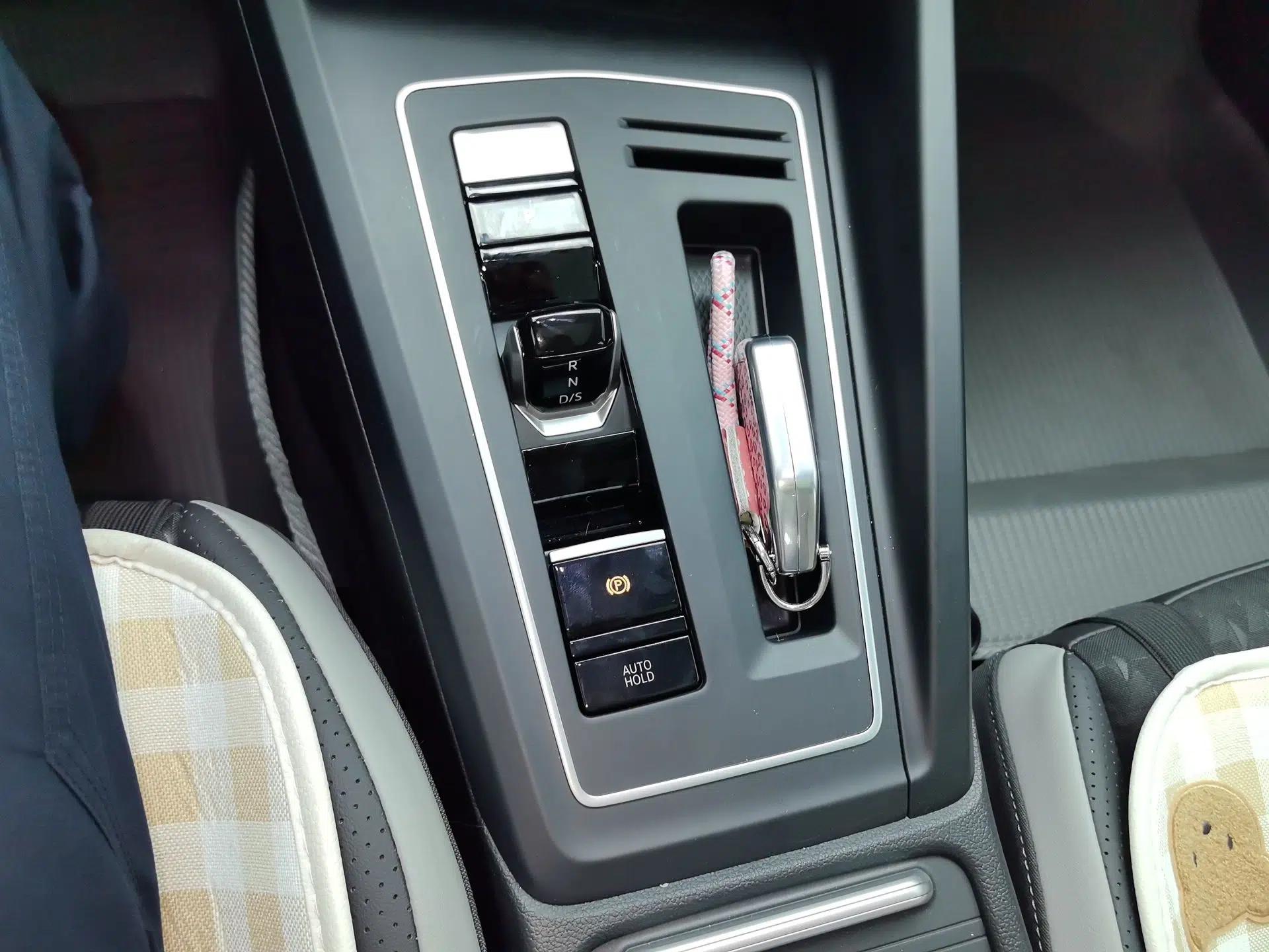 Volkswagen Golf 2026 300TSI Pro — миниатюра 14