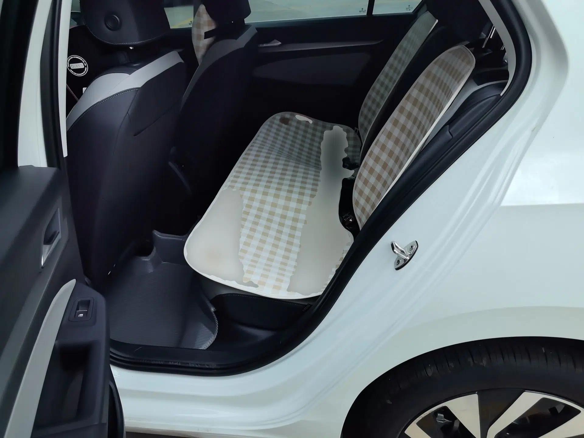 Volkswagen Golf 2026 300TSI Pro — миниатюра 17