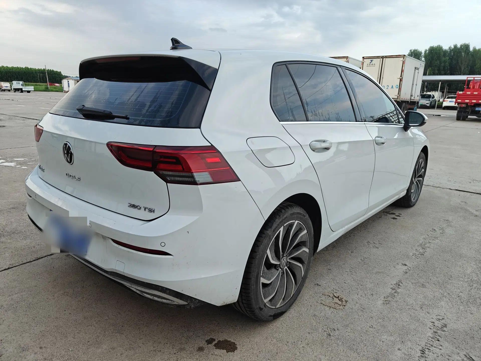 Volkswagen Golf 2024 280TSI DSG Pro Expert Edition — миниатюра 17